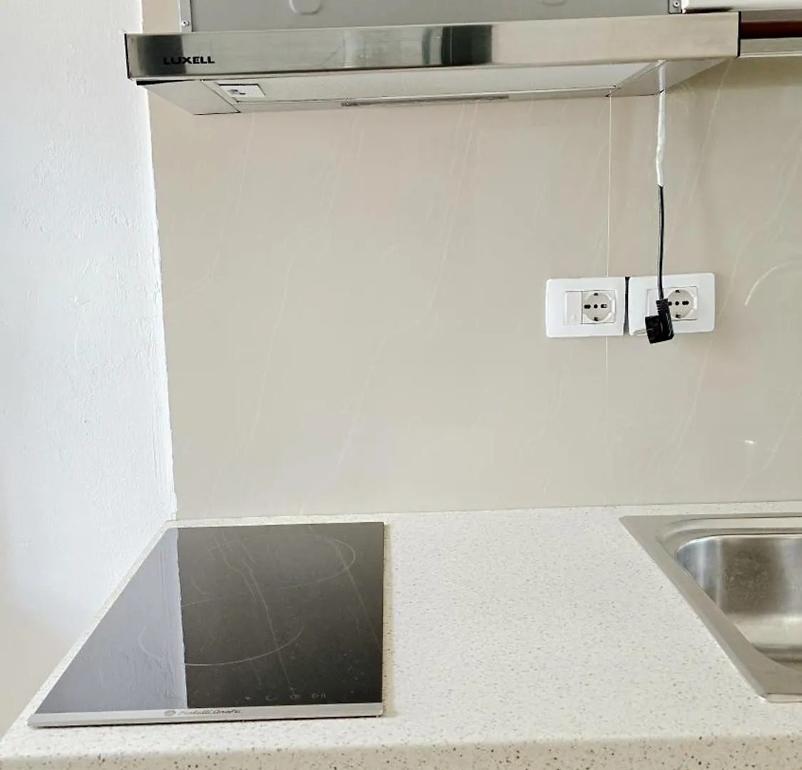 Azure Studios Apartments Dhërmi