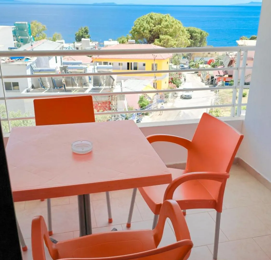 Azure Studios Apartments Dhërmi