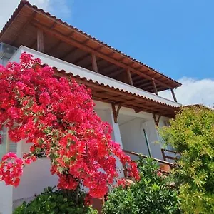3* Hotel Xheko