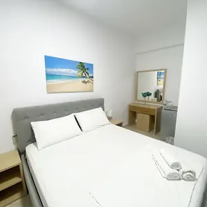 3* Hotel Yard Paradise