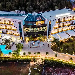 Hotell Splendor, Dhërmi