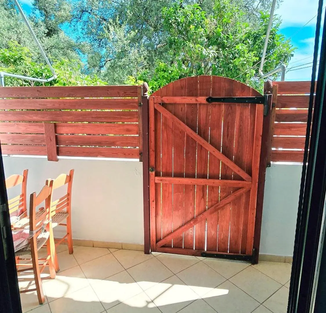 Azure Studios Apartments Dhermi