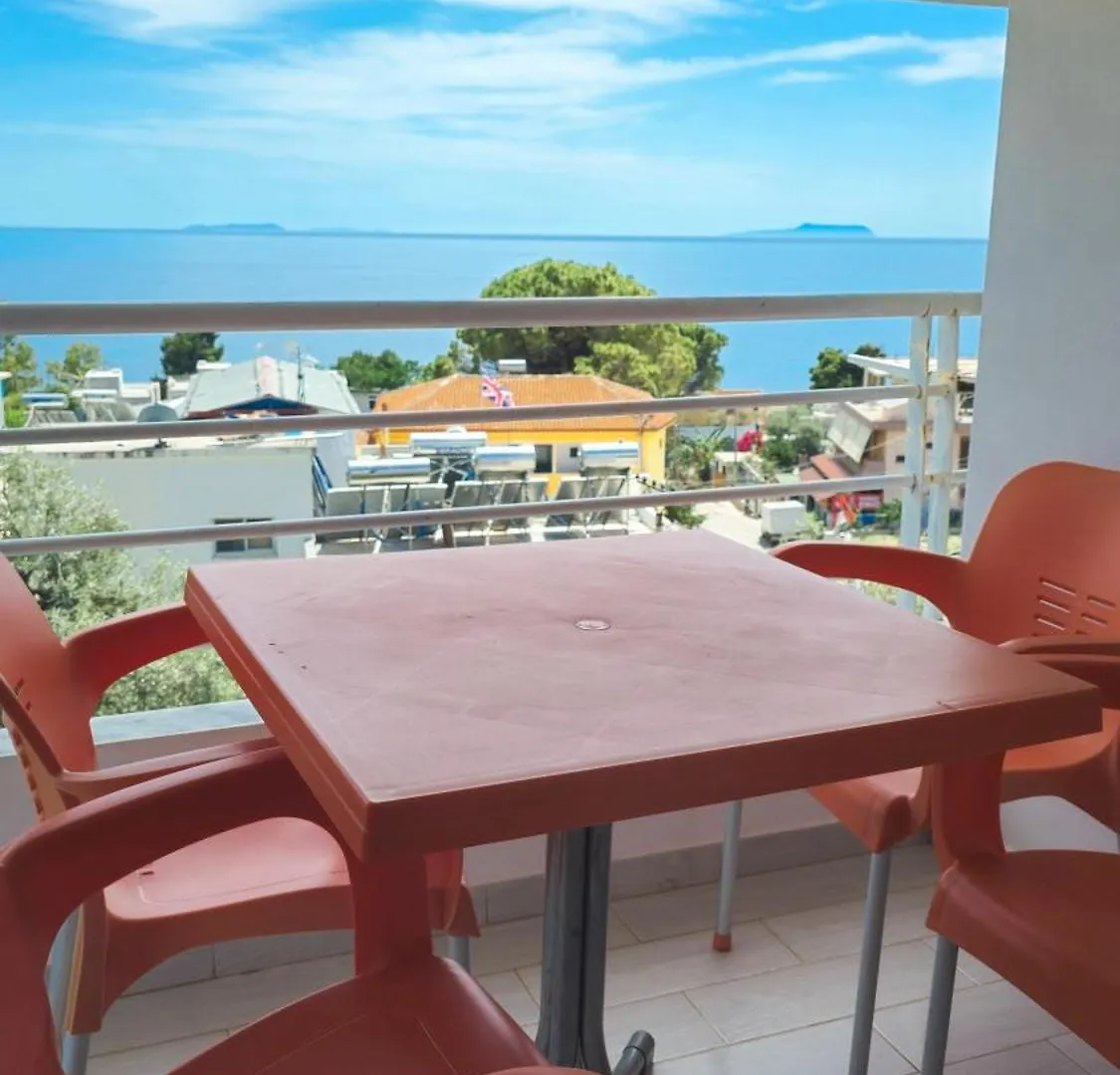Azure Studios Apartments Dhermi