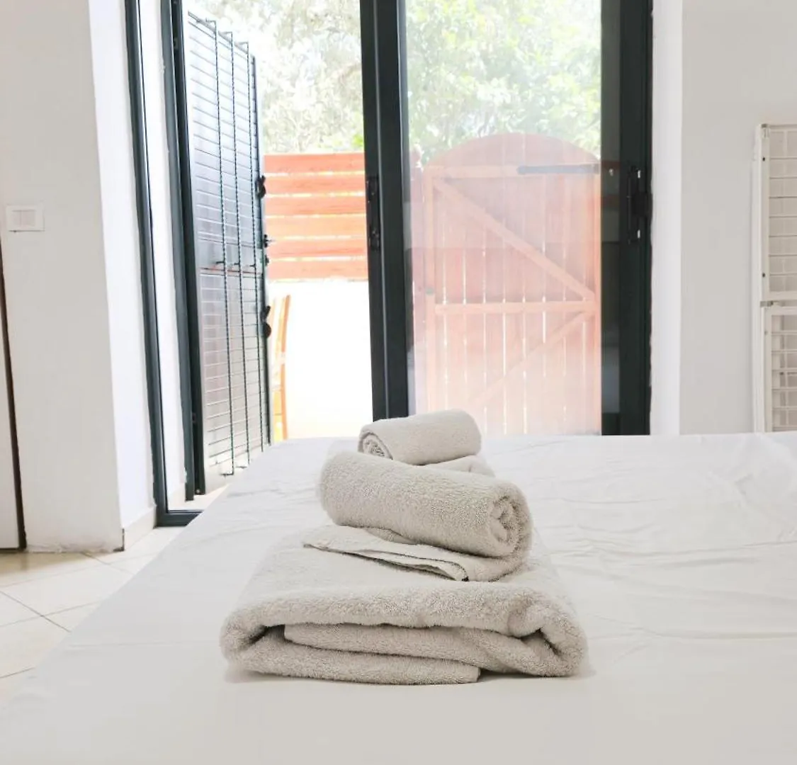Azure Studios Apartments Dhermi